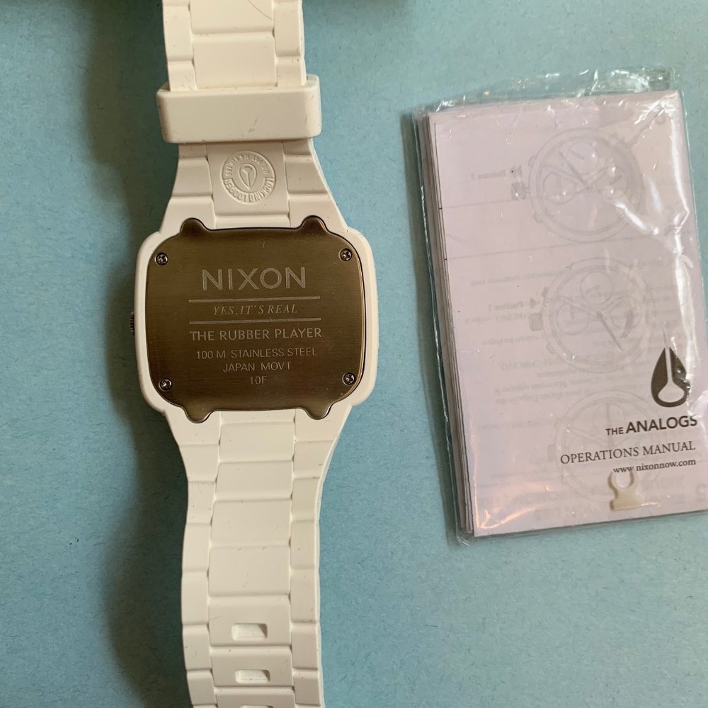NIXON WATCH - Picture 5 of 6